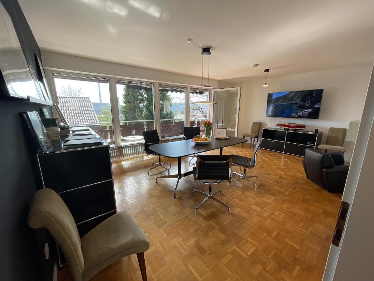 Appartement Region Esslingen - Naehe Messe - Flughafen - Stuttgart - Wohnen Und Arbeiten Auf Zeit In 120M2 Wohlfuehlatmosphaere - Ab 3 Uebernachtungen - Geeignet Fuer 4 Pers Incl Kinder - Beistellbett Moeglich - Kinder Und Tiere Willkommen - Garage F Altbach Exterior photo