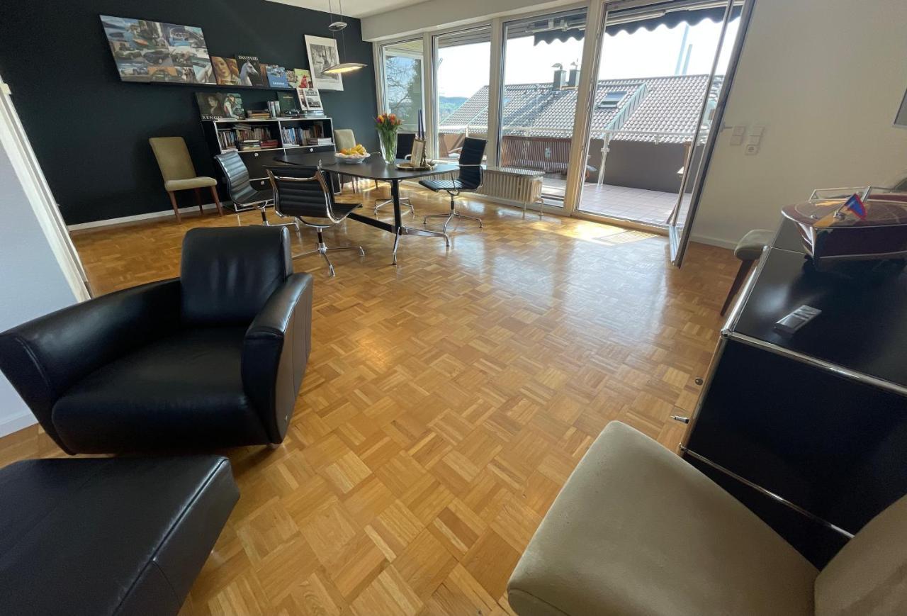 Appartement Region Esslingen - Naehe Messe - Flughafen - Stuttgart - Wohnen Und Arbeiten Auf Zeit In 120M2 Wohlfuehlatmosphaere - Ab 3 Uebernachtungen - Geeignet Fuer 4 Pers Incl Kinder - Beistellbett Moeglich - Kinder Und Tiere Willkommen - Garage F Altbach Exterior photo
