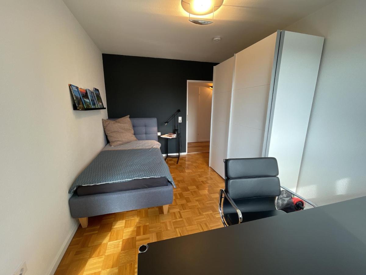 Appartement Region Esslingen - Naehe Messe - Flughafen - Stuttgart - Wohnen Und Arbeiten Auf Zeit In 120M2 Wohlfuehlatmosphaere - Ab 3 Uebernachtungen - Geeignet Fuer 4 Pers Incl Kinder - Beistellbett Moeglich - Kinder Und Tiere Willkommen - Garage F Altbach Exterior photo